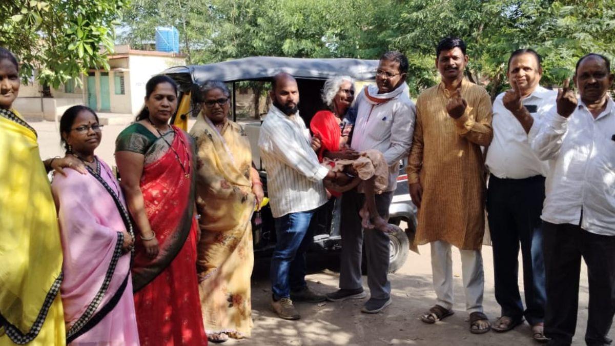 Phase 3 Voting of Lok Sabha Election 2024 for 93 Seats Concludes With ...