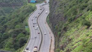 Fines on Mumbai-Pune Expressway