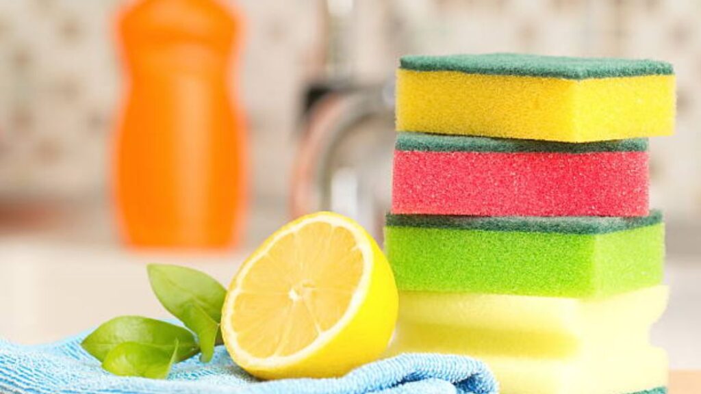 How to Keep Your Kitchen Sponge Clean